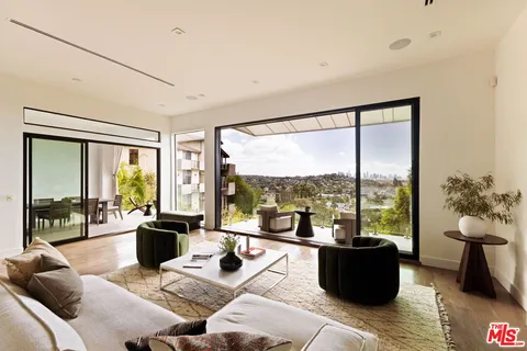 $4,499,000 | 4130 Parva Avenue, Los Angeles, CA 90027