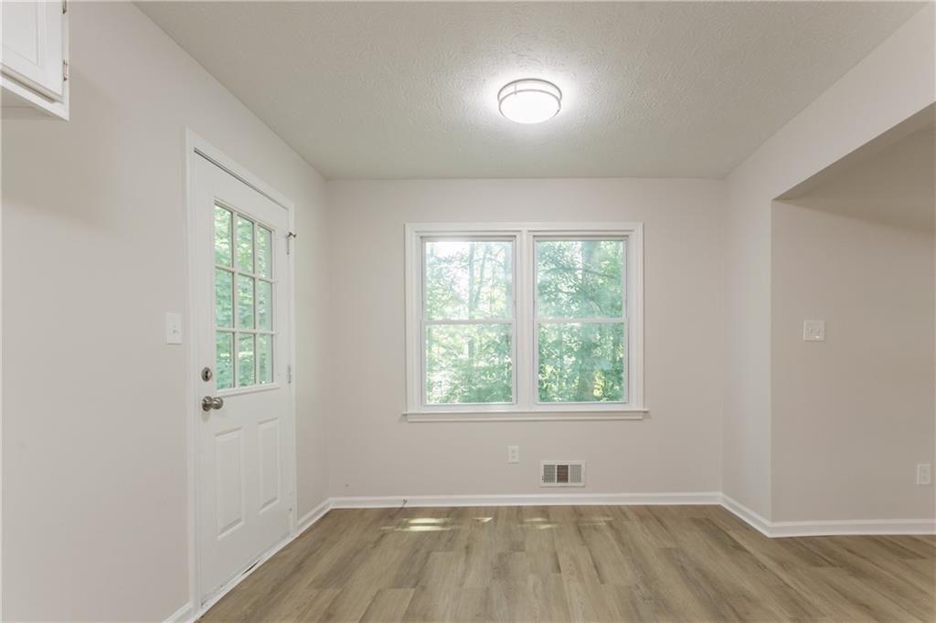 356 Water Way Trail Powder Springs, GA 30127 - Photo 5 of 29