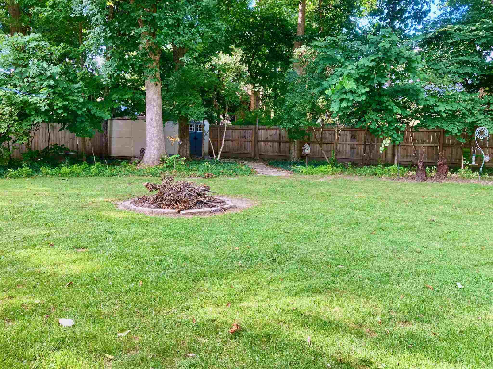 9508 Saratoga Road Fort Wayne, IN 46804 - Photo 22 of 25 Gallery Image 22