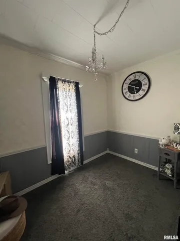 $154,900 | 103 East Florence Street, Sesser, IL 62884