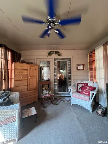 $154,900 | 103 East Florence Street, Sesser, IL 62884