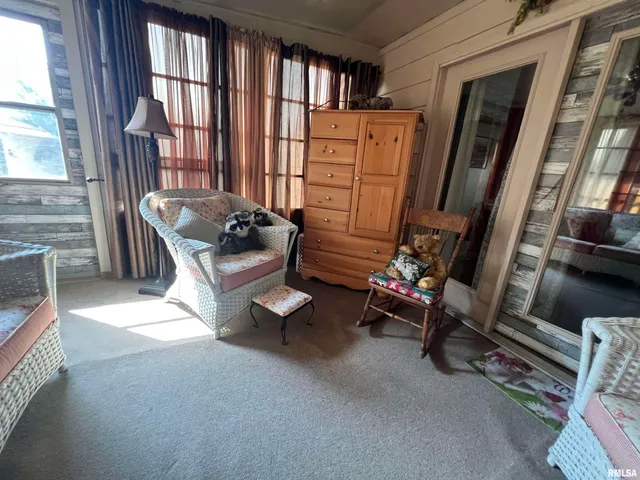 $154,900 | 103 East Florence Street, Sesser, IL 62884