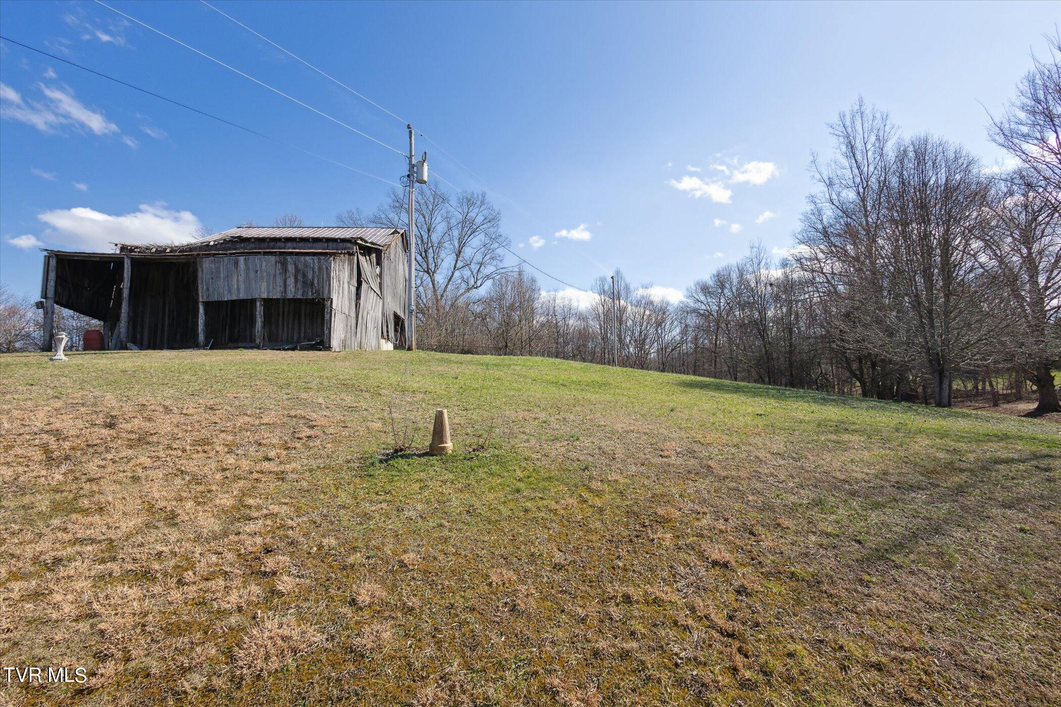 36606 Wilderness Road Jonesville, VA 24263 - Photo 40 of 51 41-36606-Wilderness-Rd-WindowStill-40