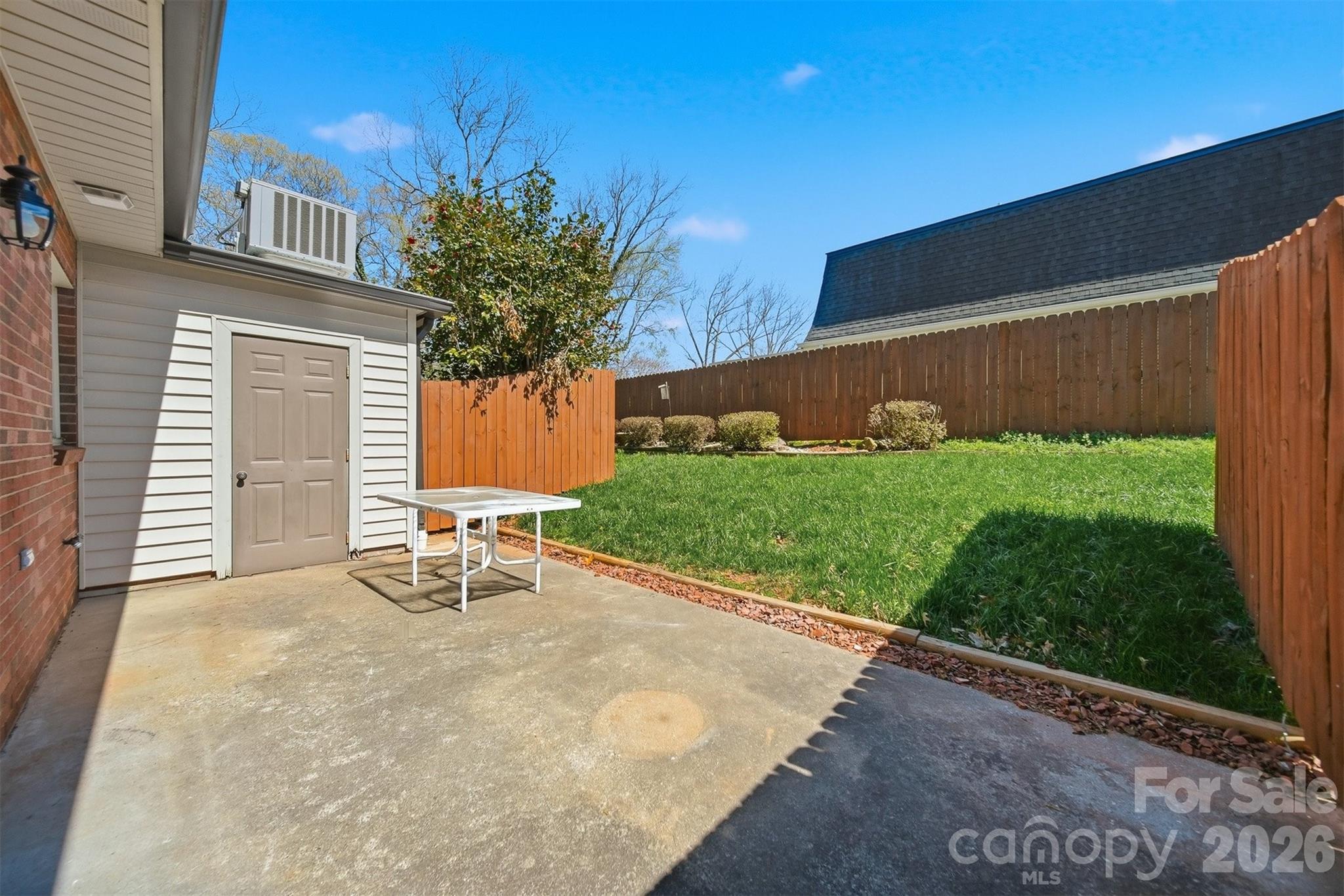 414 7th Street Northeast, Unit 2 Hickory, NC 28601 - Photo 28 of 36 a house view with a backyard space