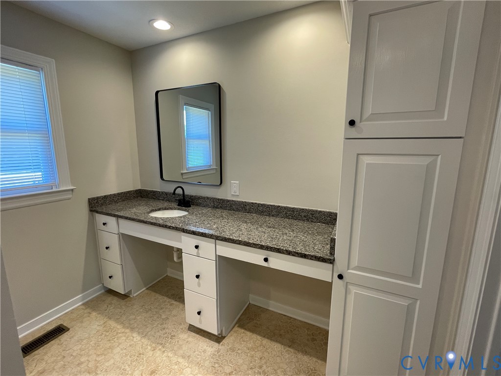 8261 Yahley Mill Road Henrico, VA 23231 - Photo 31 of 55