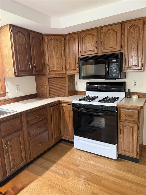 83 Forge Village Road Westford, MA 01886 - Photo 6 of 19