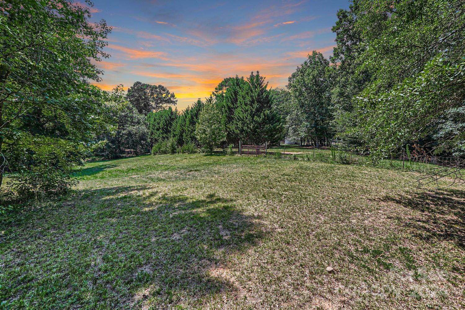 1234 Hardin Road Dallas, NC 28034 - Photo 26 of 45 Gallery Image 26