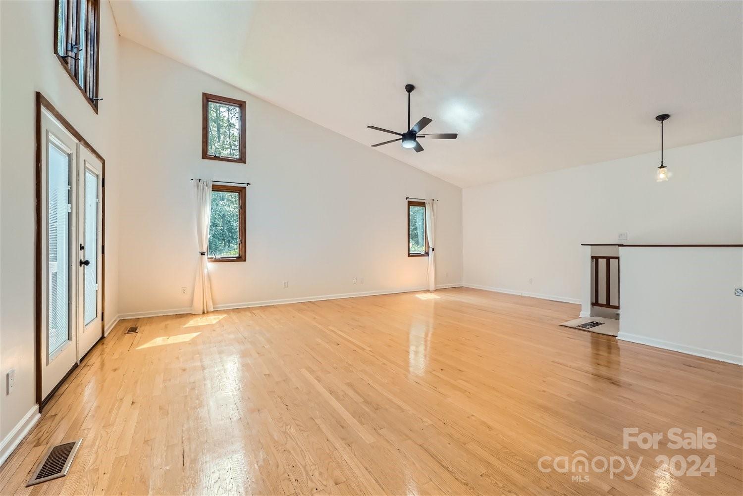 1234 Hardin Road Dallas, NC 28034 - Photo 5 of 45 Gallery Image 5