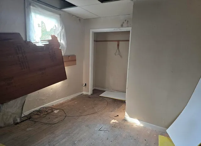 an empty room with a window