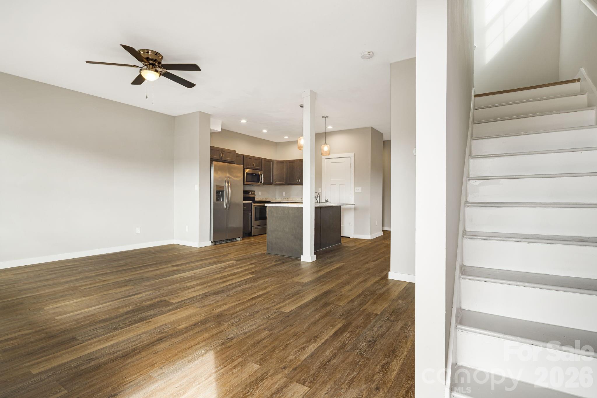 283 Tipton Hill Road Leicester, NC 28748 - Photo 4 of 26