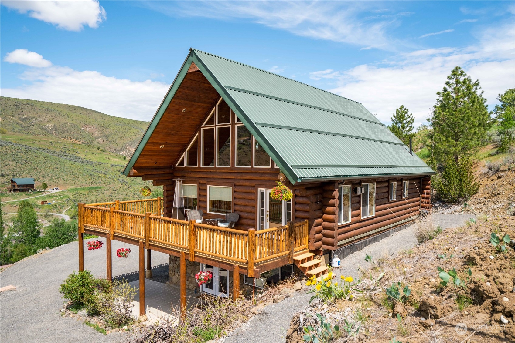 1246 Cranmer Road Wenatchee, WA 98801 - Photo 2 of 39 an aerial view of a house with a ocean view