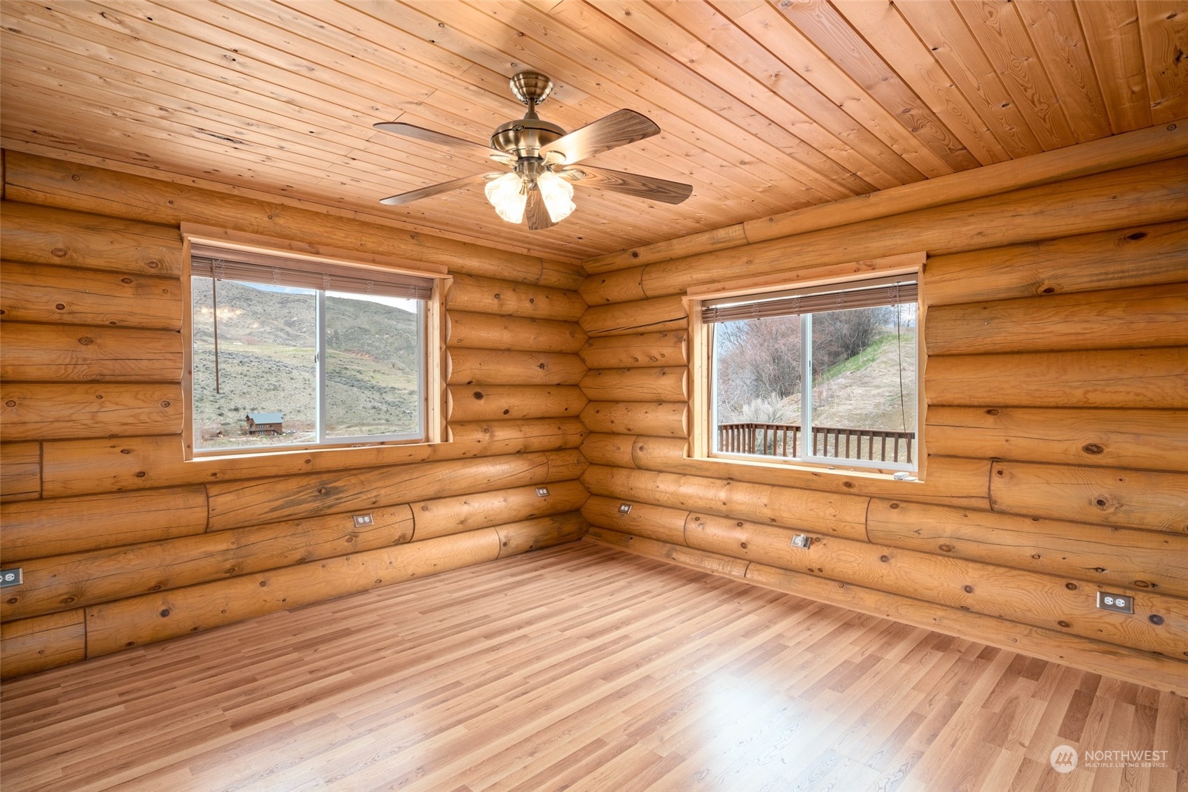 1246 Cranmer Road Wenatchee, WA 98801 - Photo 26 of 39 a view of empty room with wooden floor and fan
