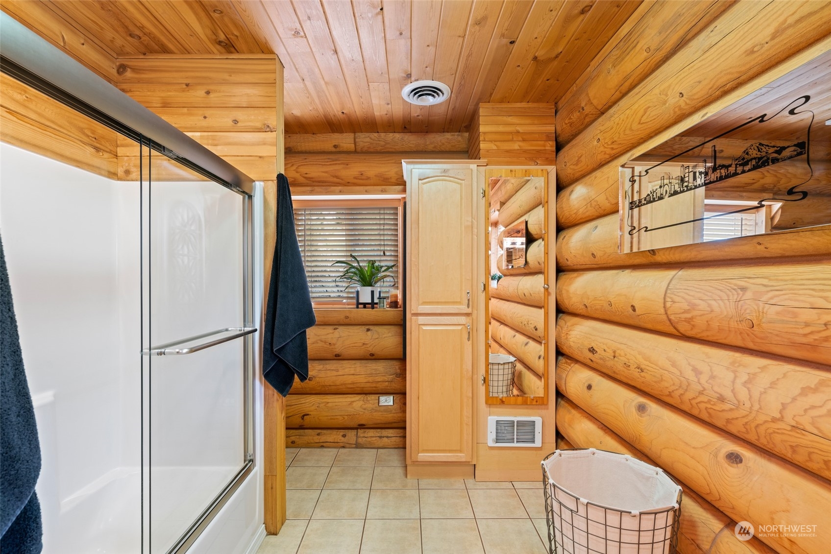 1246 Cranmer Road Wenatchee, WA 98801 - Photo 33 of 39 a view of walk in closet with clothes