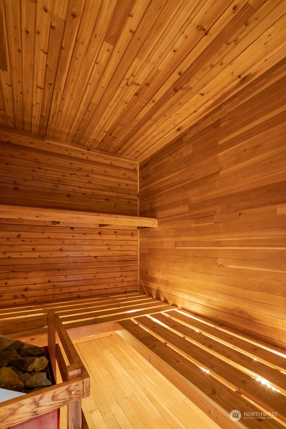 1246 Cranmer Road Wenatchee, WA 98801 - Photo 39 of 39 a view of a tennis court