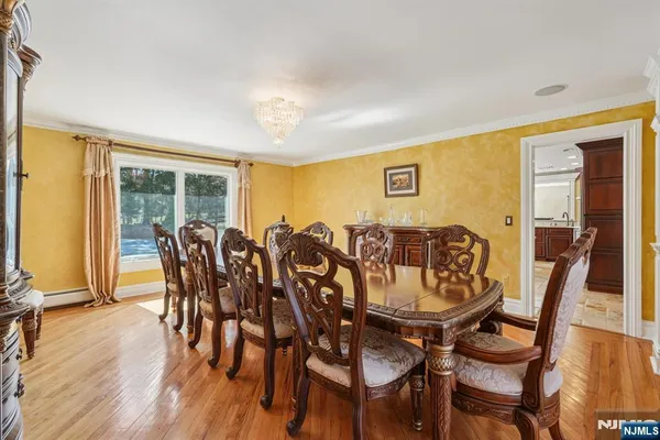 $2,565,000 | 416 Devonshire Drive, Franklin Lakes, NJ 07417
