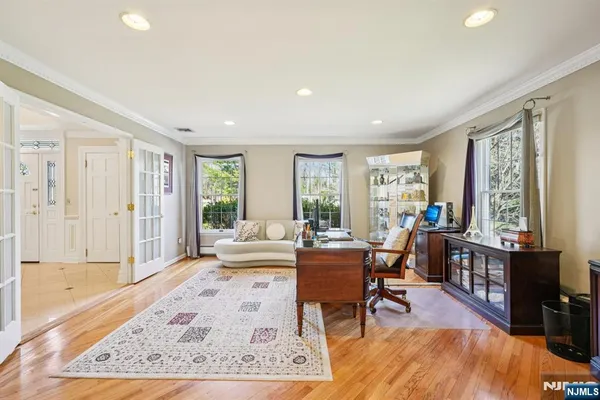 $2,565,000 | 416 Devonshire Drive, Franklin Lakes, NJ 07417