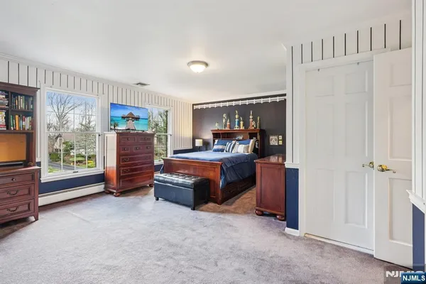 $2,565,000 | 416 Devonshire Drive, Franklin Lakes, NJ 07417