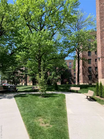 $224,000 | 80-35 Springfield Boulevard, Unit 6F | Oakland Gardens