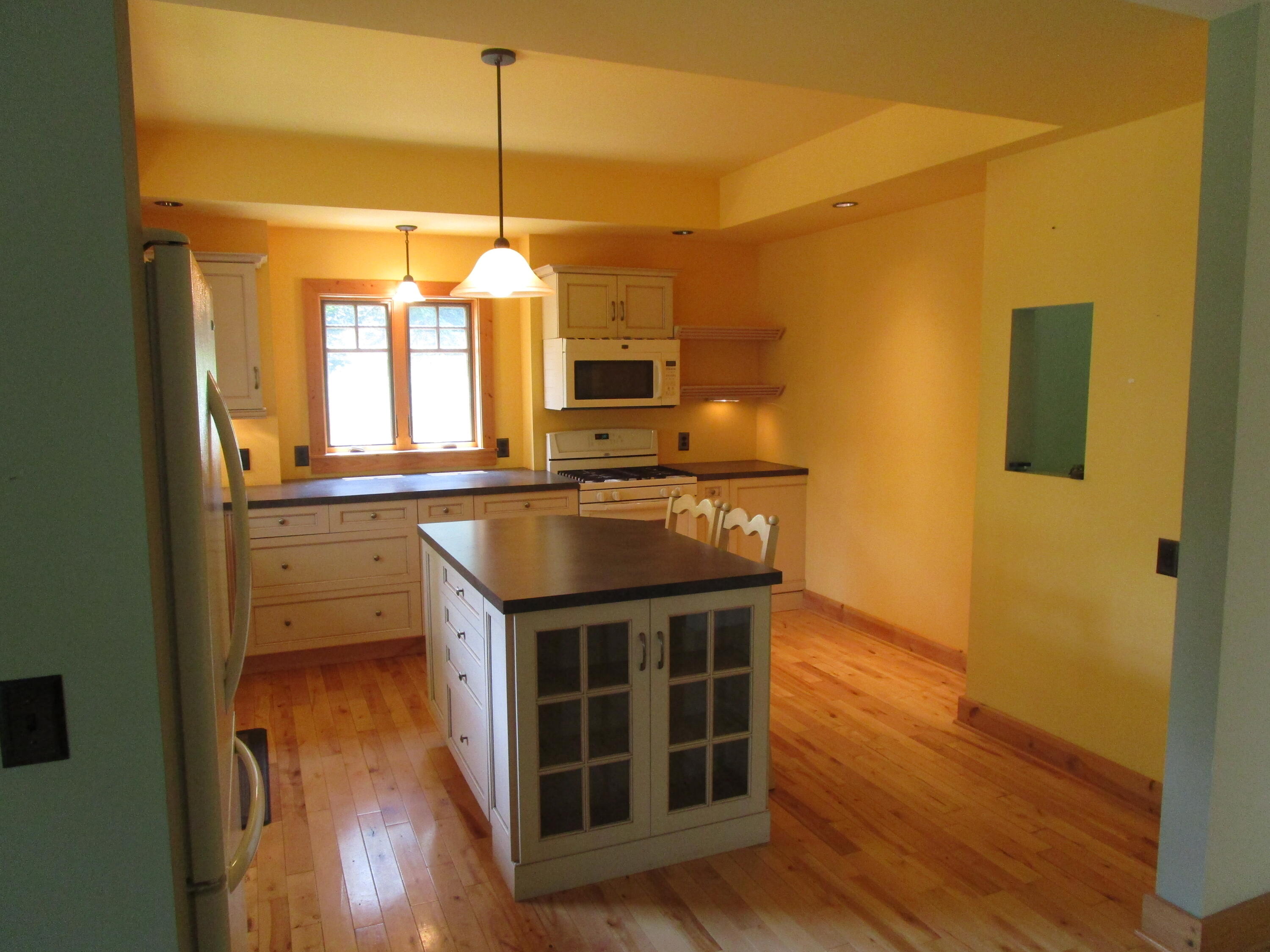 1998 Resort Road Alanson, MI 49706 - Photo 16 of 46 Gallery Image 16