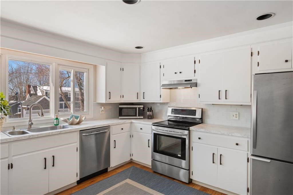 11 O Donnell Road Middletown, RI 02842 - Photo 14 of 43