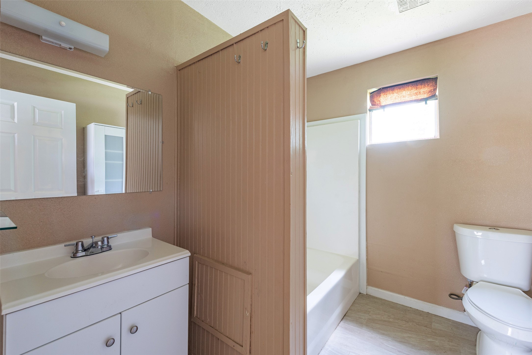 202 Norview Drive Houston, TX 77022 - Photo 22 of 24