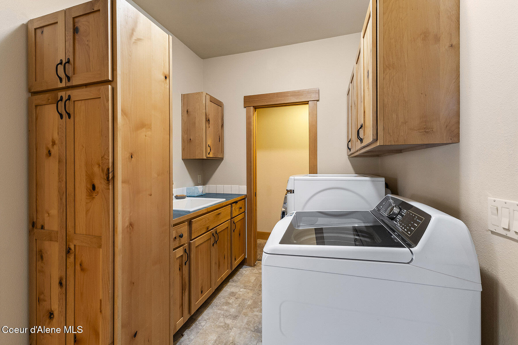 25400 North Lantern Hill Road Rathdrum, ID 83858 - Photo 21 of 47 25400-N-Lantern-Hill-Rd-4056
