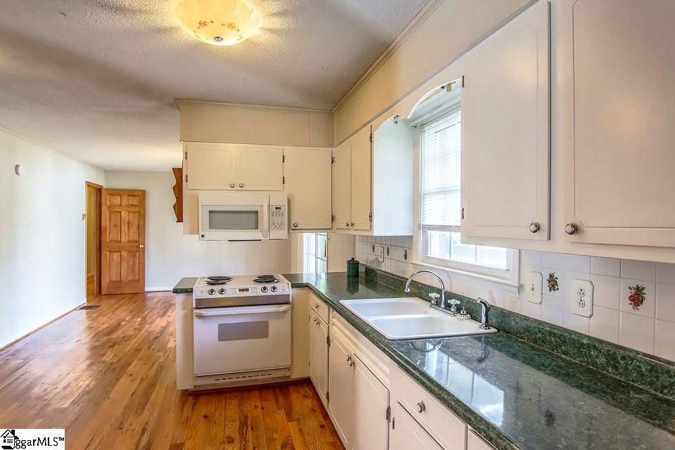 1591 Campton Road Inman, SC 29349 - Photo 7 of 25