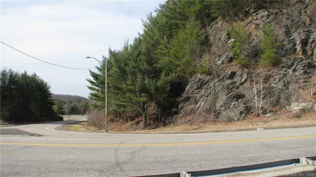 $975,000 | 544 Litchfield Road, Harwinton, CT 06791