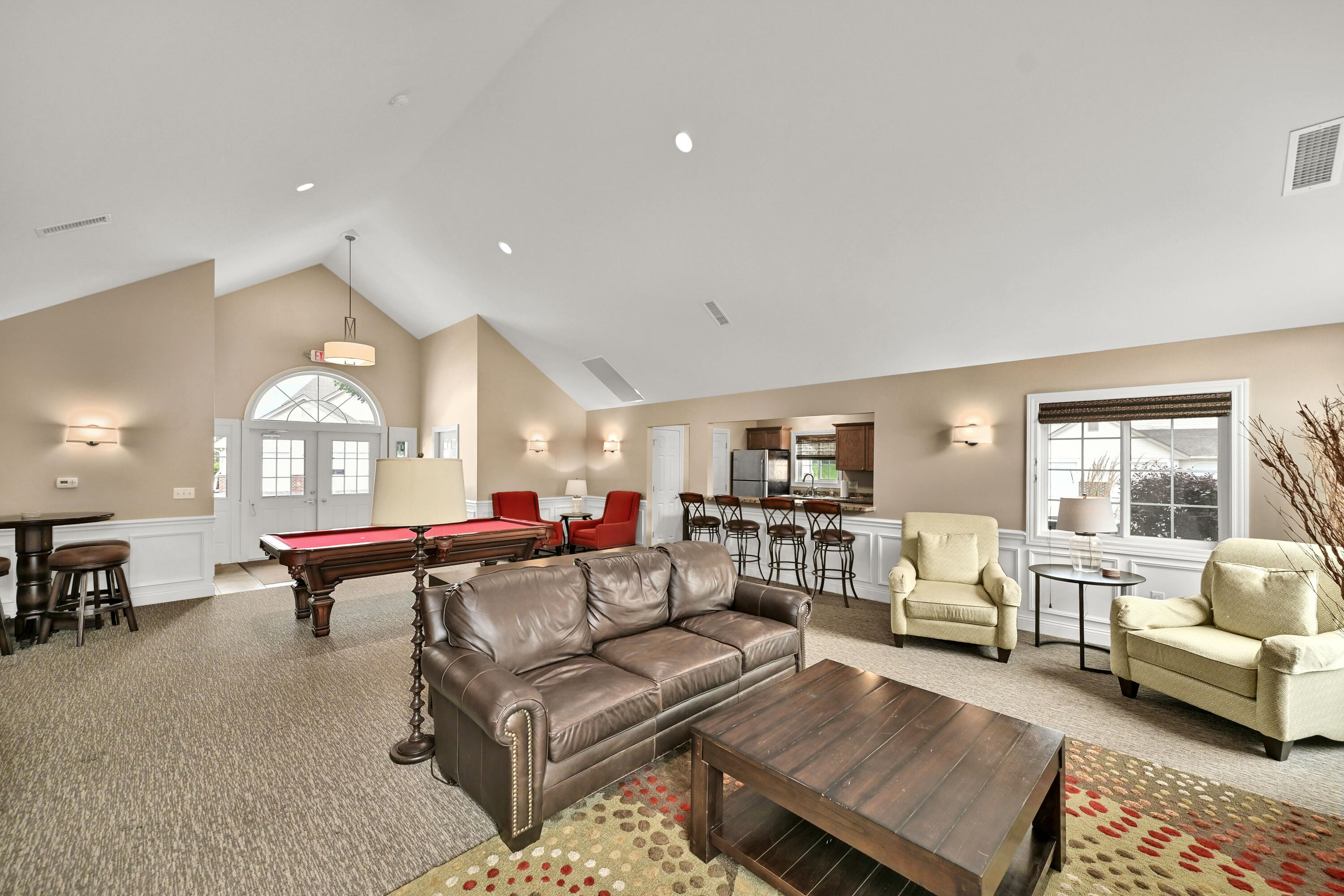 652 Pewaukee Road, Unit A Pewaukee, WI 53072 - Photo 21 of 30 Community room