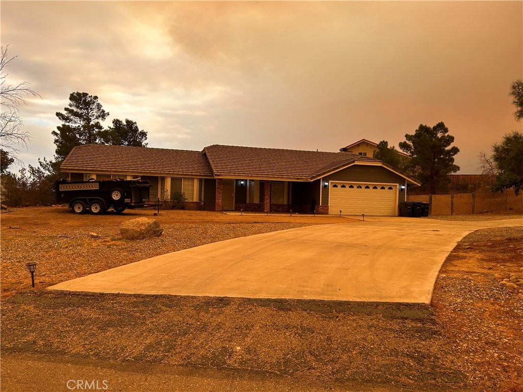 16322 Shenandoah Road, Apple Valley, CA 92307 Compass