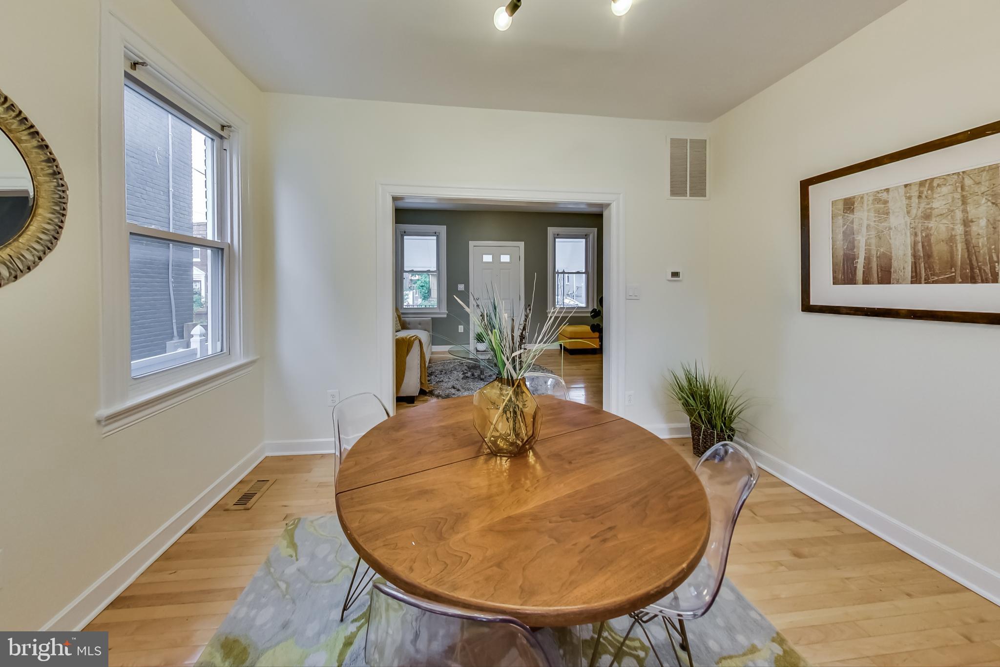 723 Roxboro Place Northwest Washington, DC 20011 - Photo 10 of 44