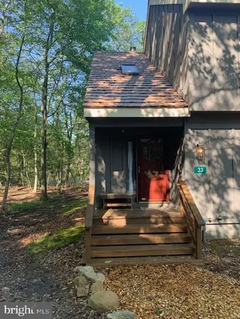 a view of outdoor space