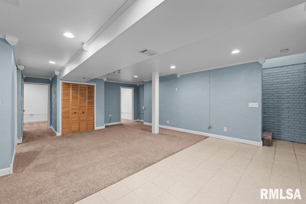 2425 4th Street Moline, IL 61265 - Photo 24 of 36 Gallery Image 24