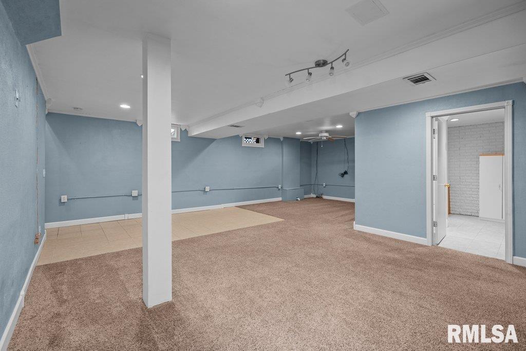 2425 4th Street Moline, IL 61265 - Photo 25 of 36 Gallery Image 25