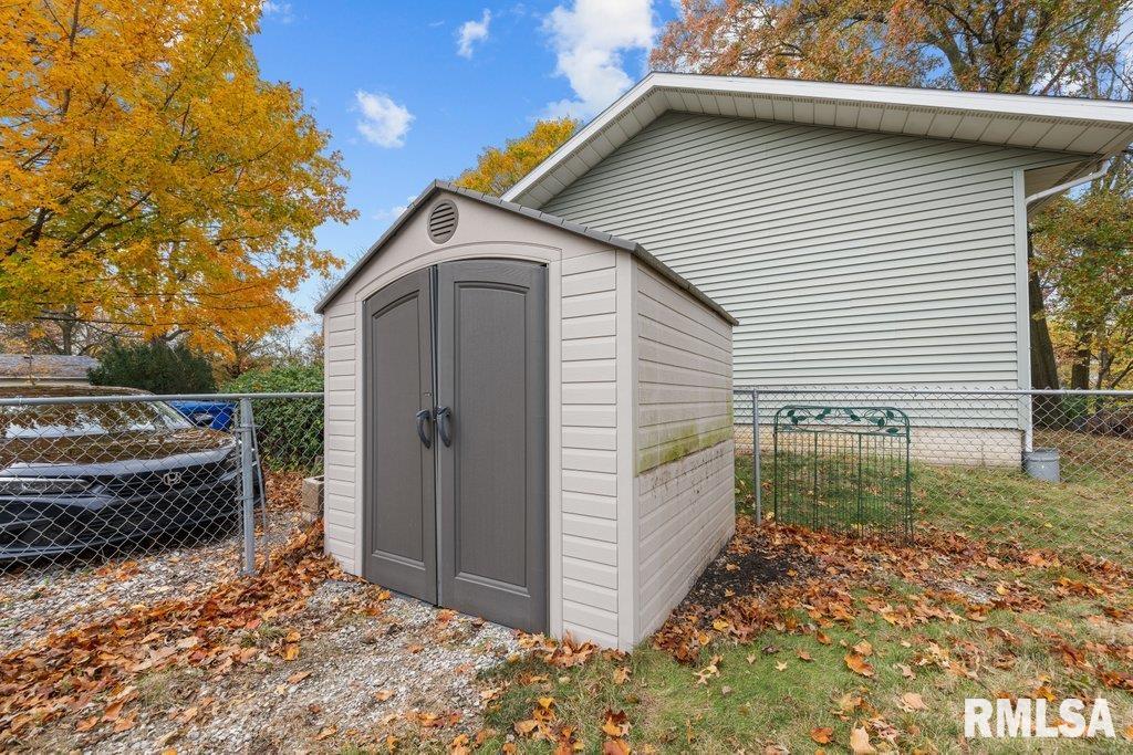 2425 4th Street Moline, IL 61265 - Photo 36 of 36 Gallery Image 36