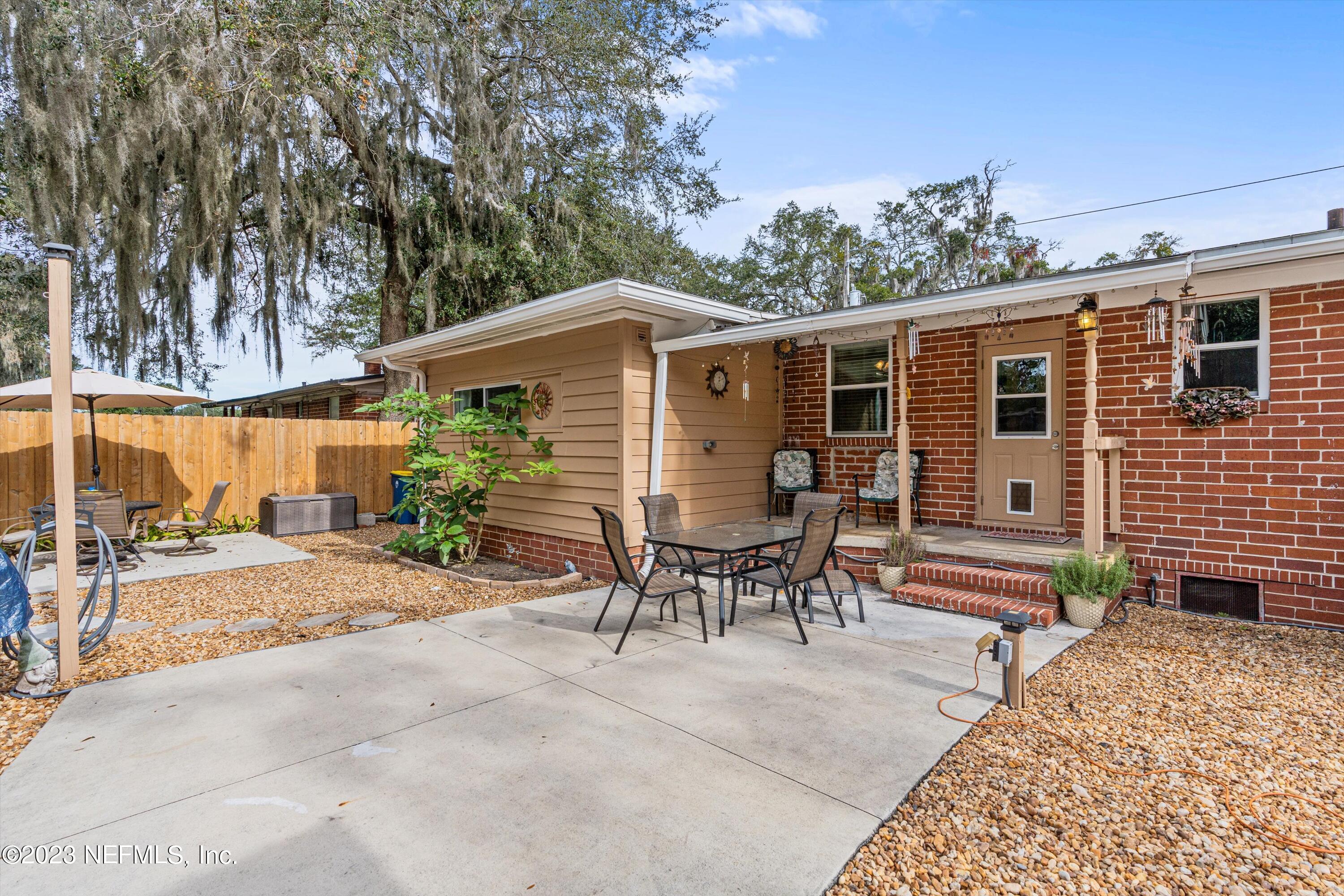 1748 Shelton Road Jacksonville, FL 32211 - Photo 23 of 24 22-Backyard