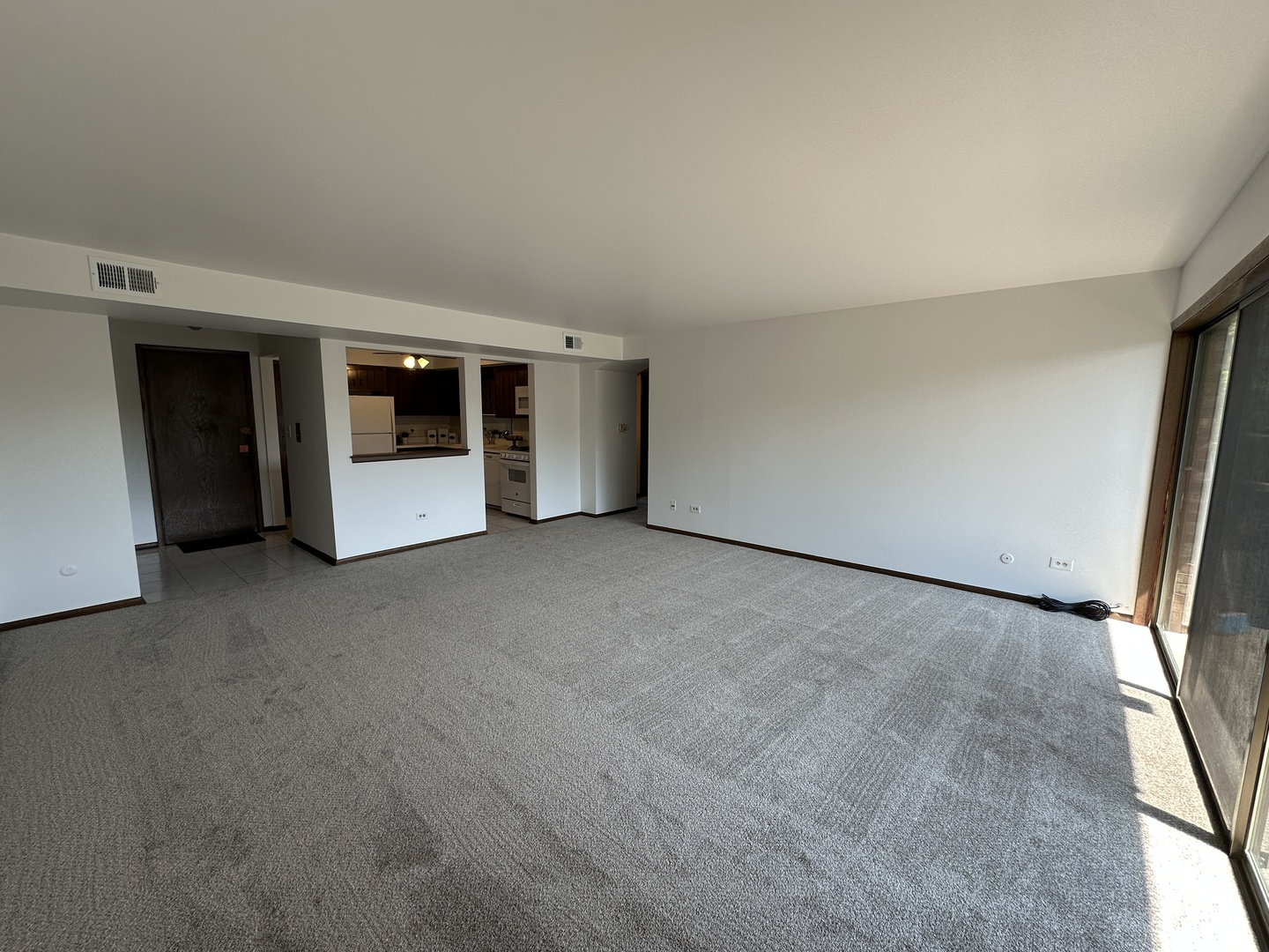 1815 Oakton Street, Unit 2A Park Ridge, IL 60068 - Photo 6 of 17 Gallery Image 6