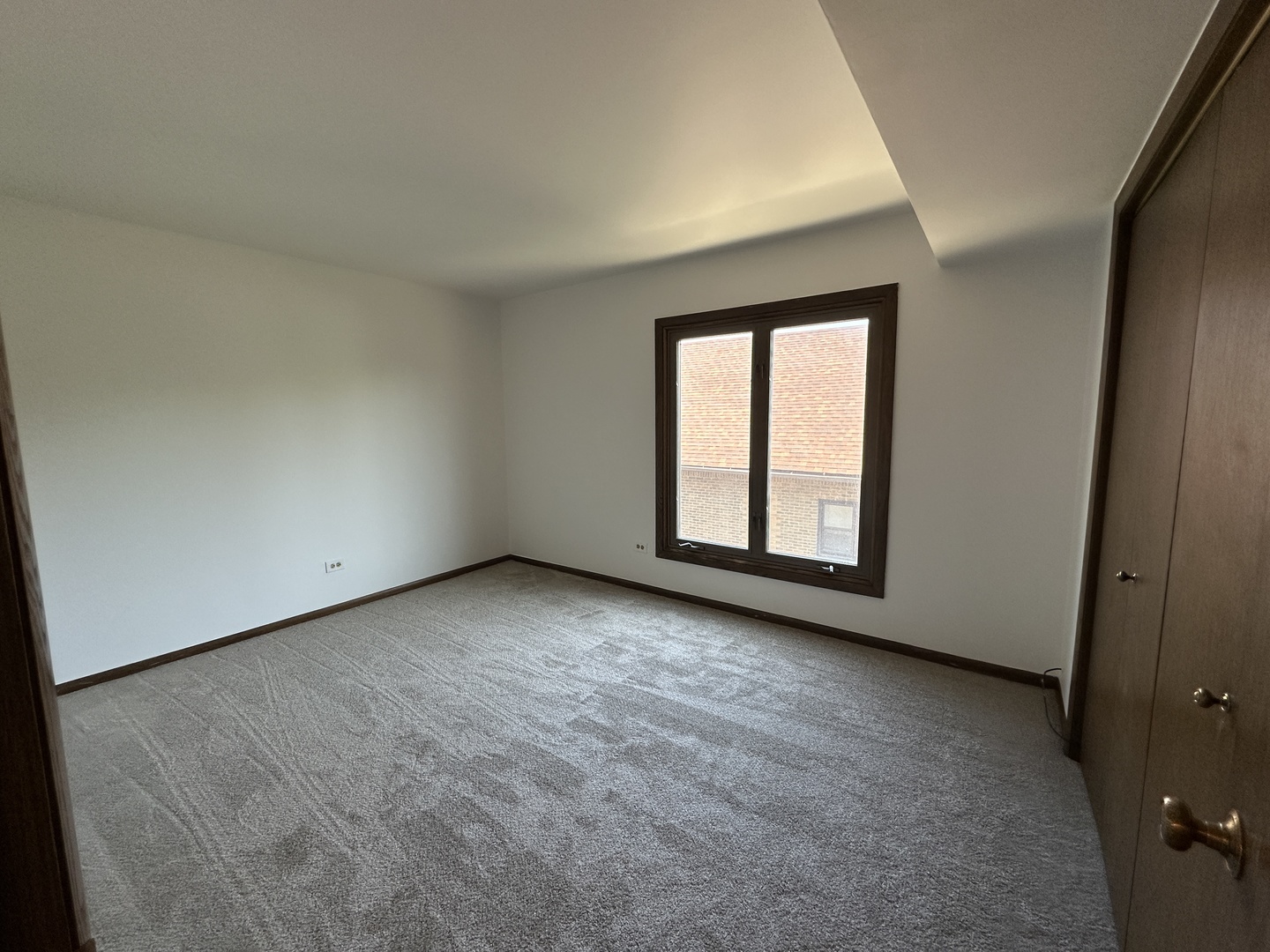 1815 Oakton Street, Unit 2A Park Ridge, IL 60068 - Photo 10 of 17 Gallery Image 10