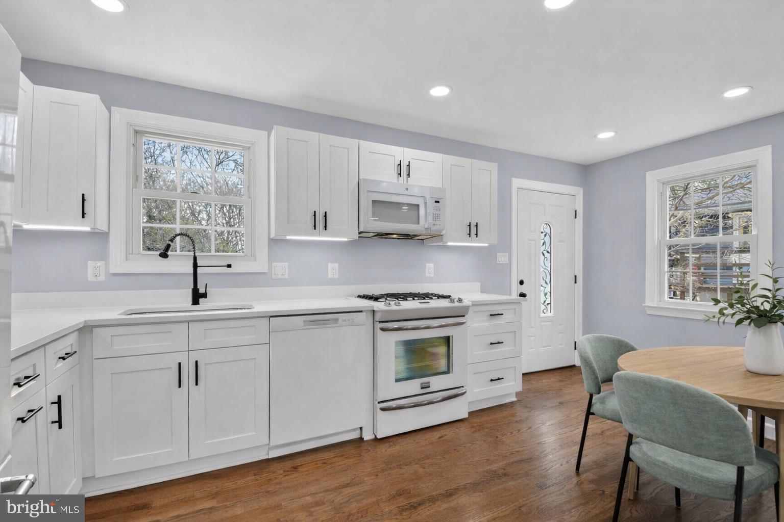 6019 Jamestown Road Hyattsville, MD 20782 - Photo 6 of 23