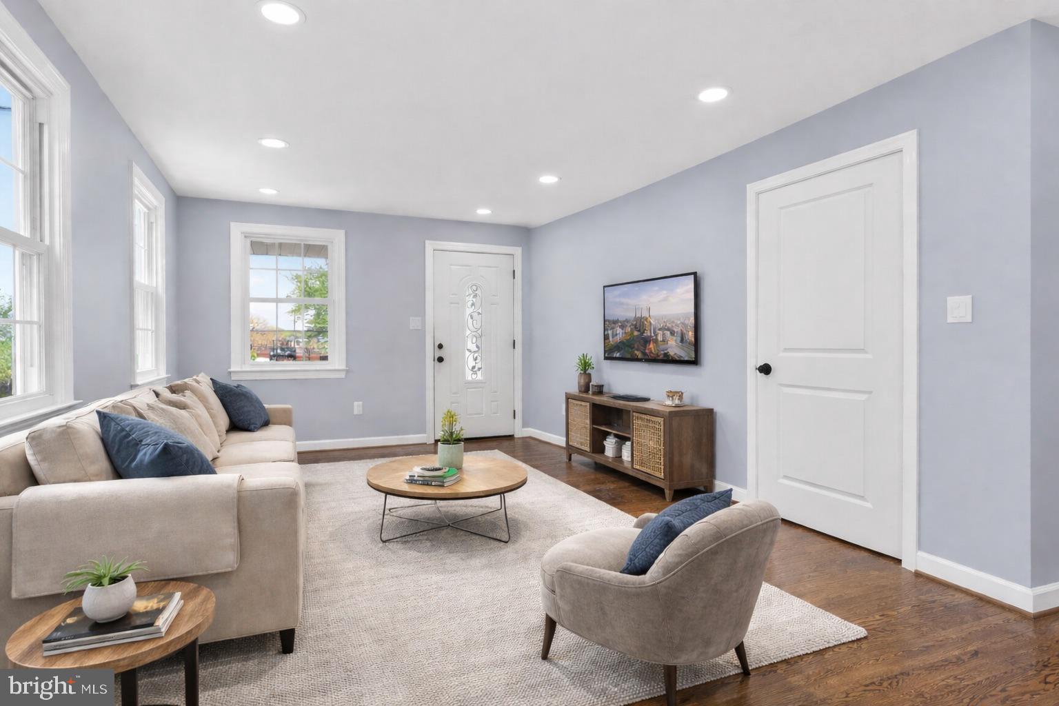 6019 Jamestown Road Hyattsville, MD 20782 - Photo 7 of 23