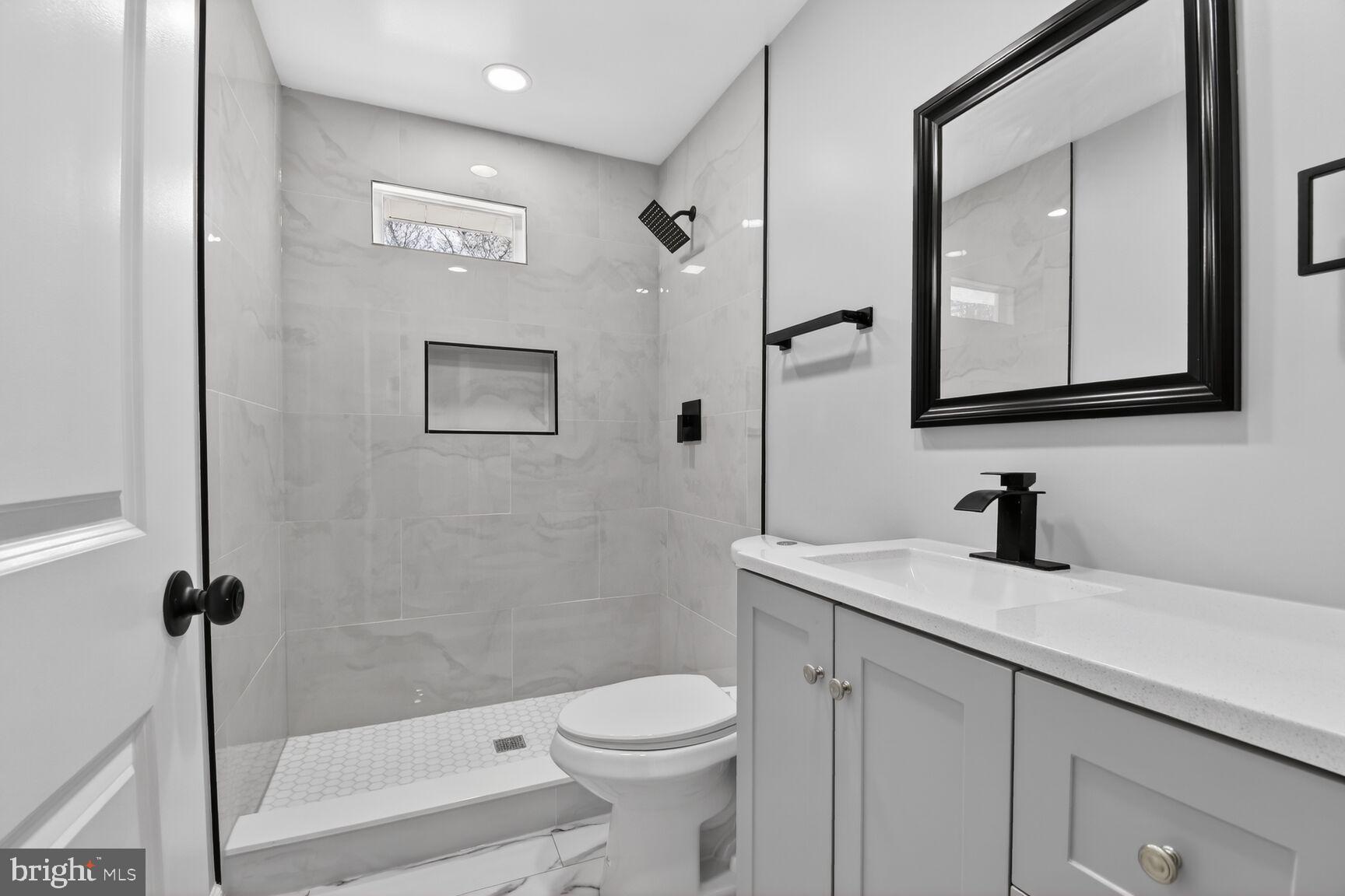 6019 Jamestown Road Hyattsville, MD 20782 - Photo 9 of 23