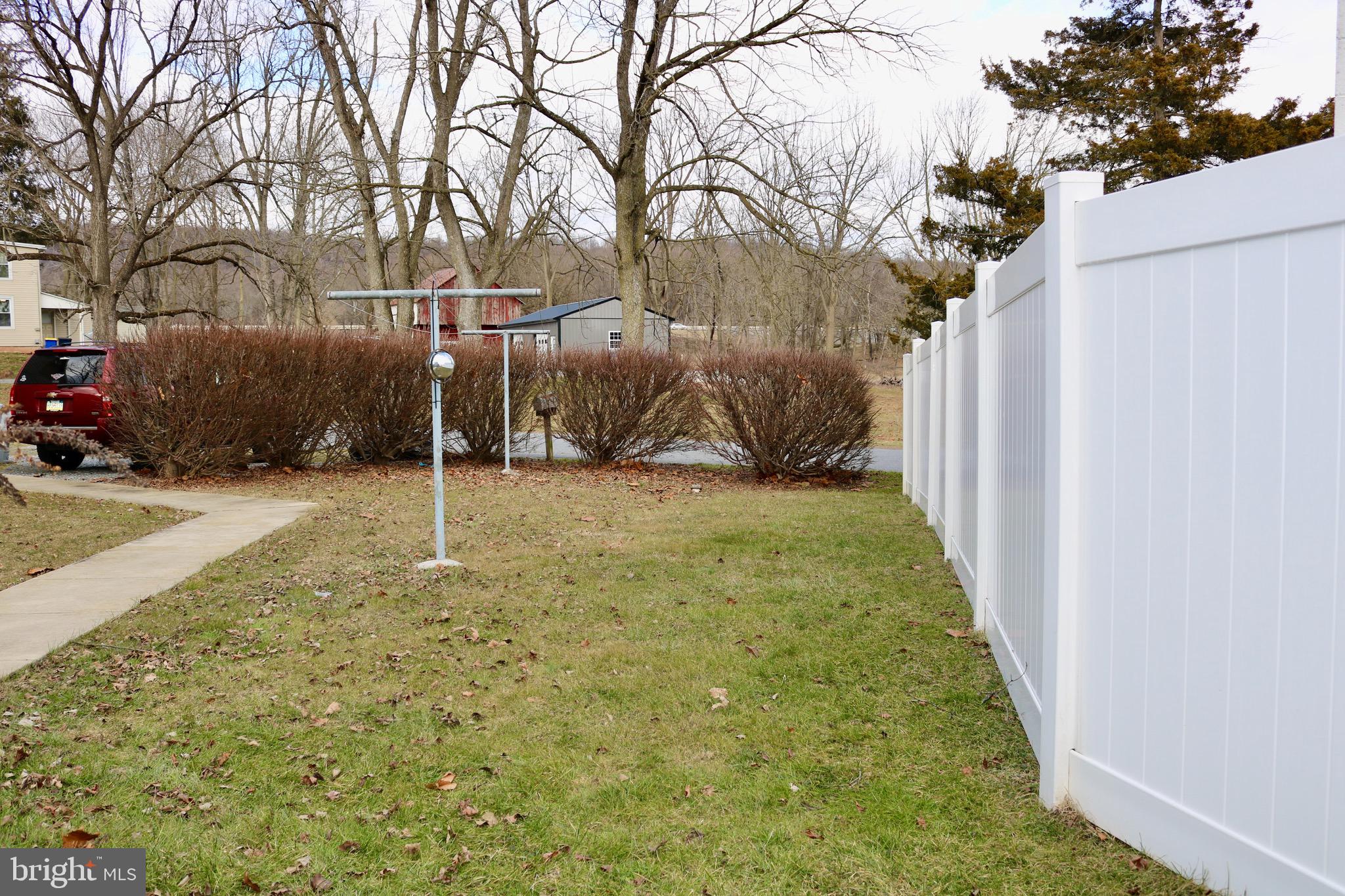815 Haldeman Street Hopeland, PA 17543 - Photo 16 of 16 Rear yard of home.