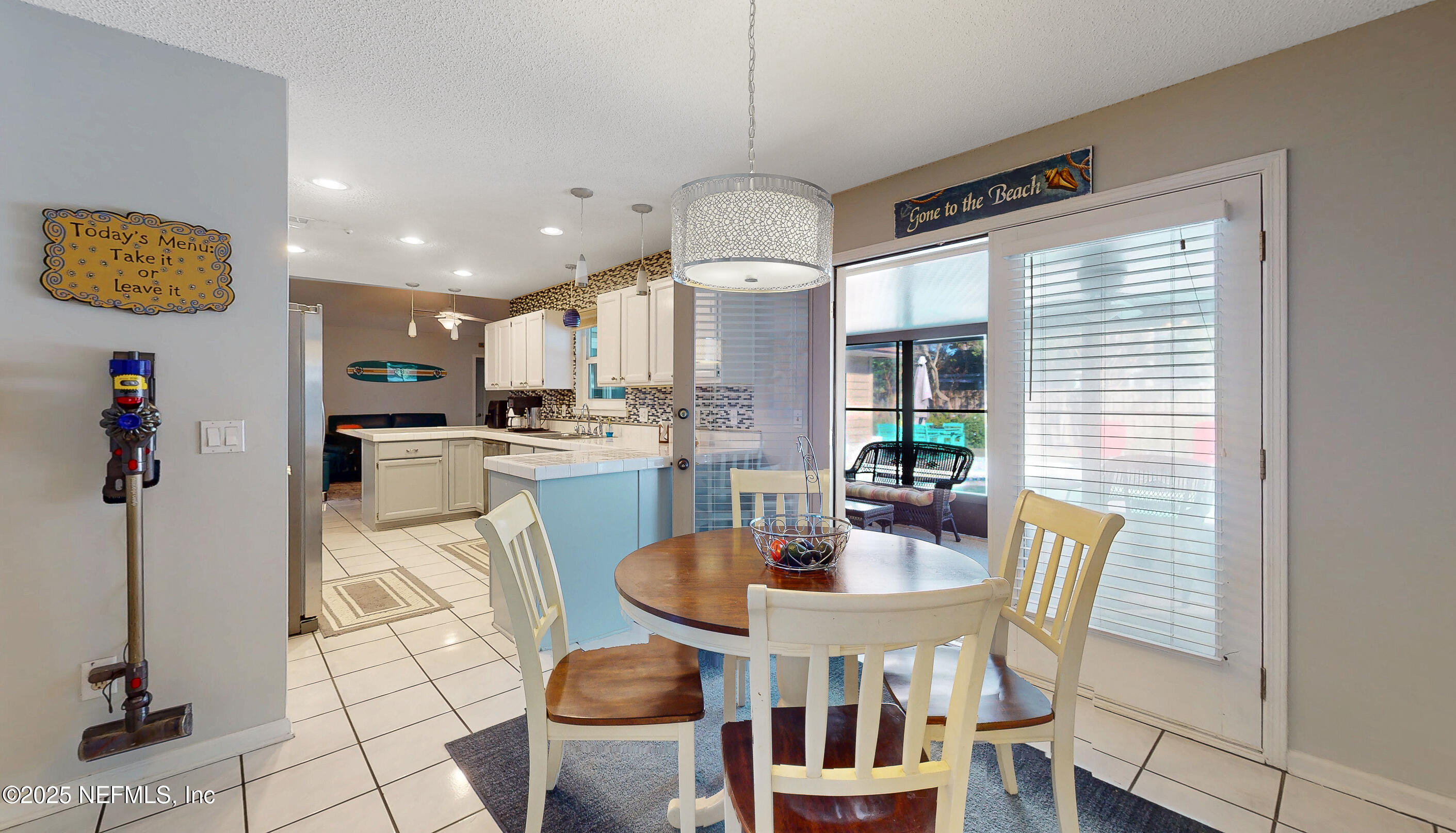 2021 Marye Brant Loop North Neptune Beach, FL 32266 - Photo 17 of 45 Eat-in