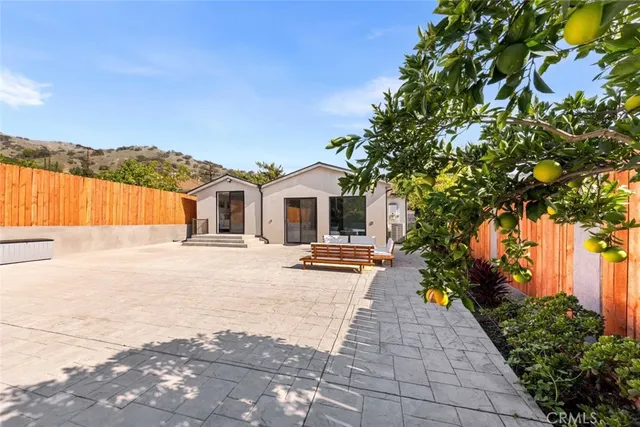 $1,500,000 | 8369 Vine Valley Drive, Sun Valley, CA 91352