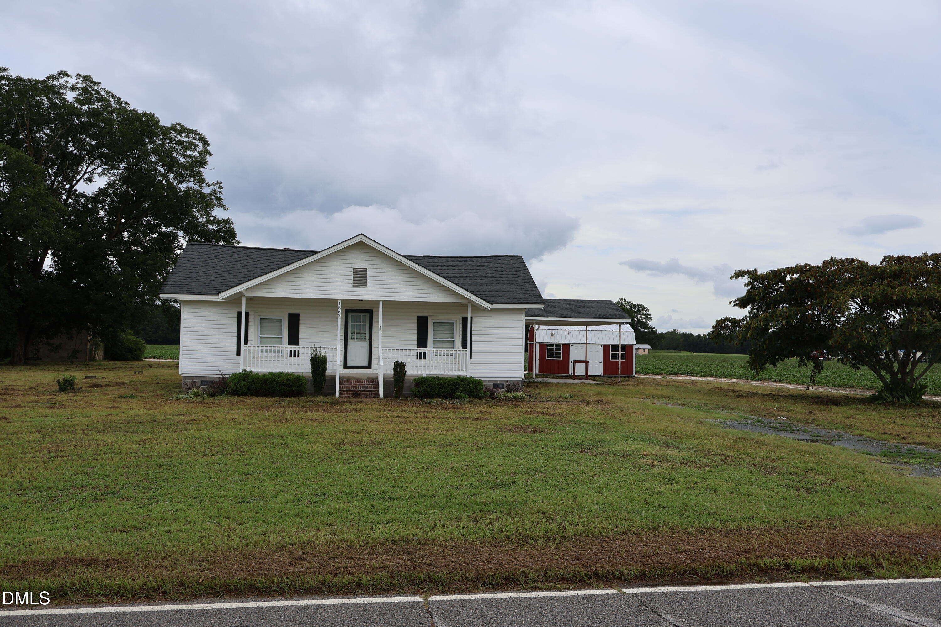 1 Holly Grove Road Benson, NC 27504 - Photo 14 of 27 IMG_0254