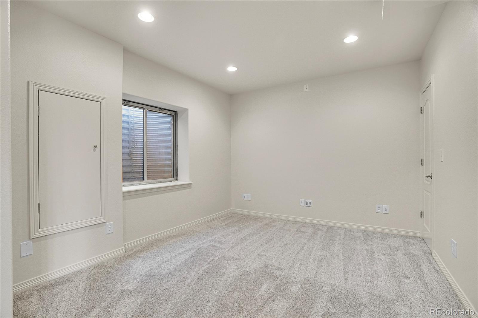 10975 Shadowbrook Circle Highlands Ranch, CO 80130 - Photo 39 of 50 Gallery Image 39