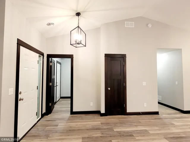 $349,900 | 1044 Cullen Street, St. Peter, MN 56082