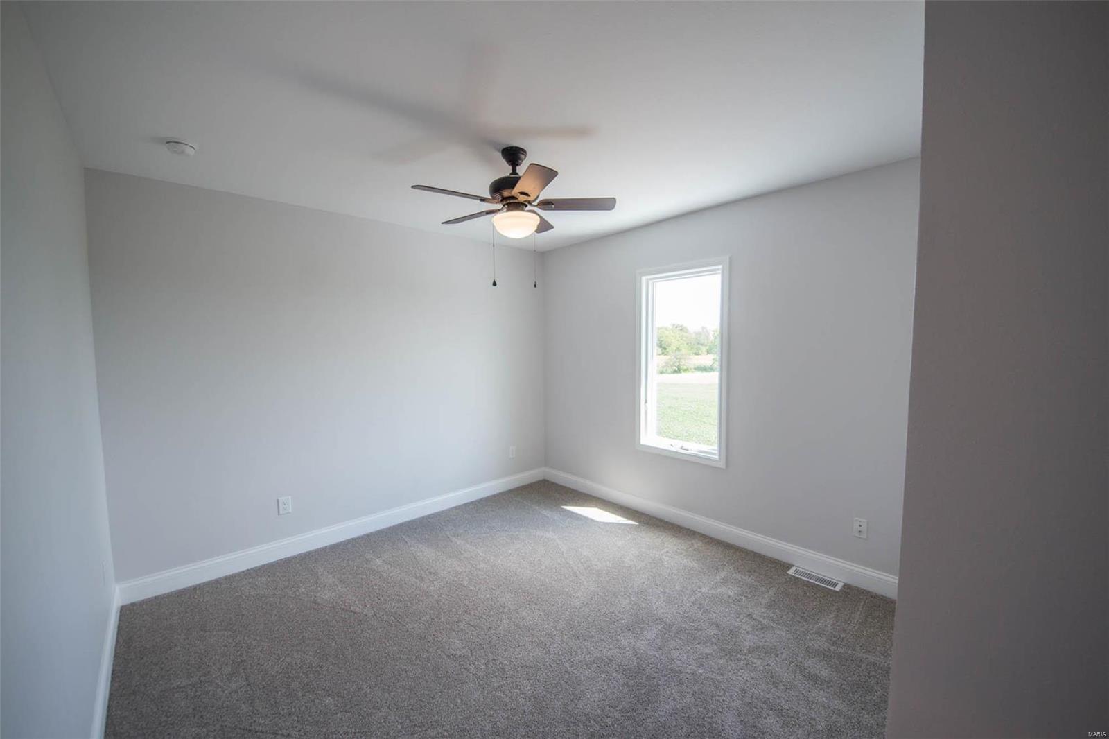 32526 Delhi Road Brighton, IL 62012 - Photo 24 of 47