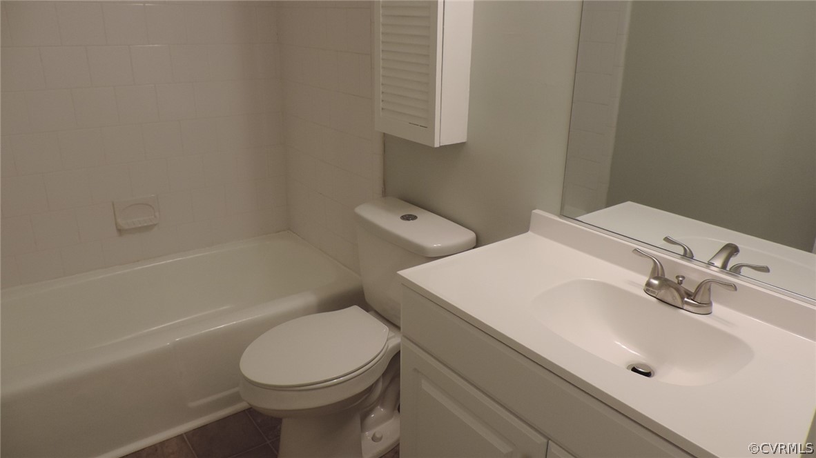 10174 Iron Mill Road, Unit 10174 North Chesterfield, VA 23235 - Photo 18 of 19 Gallery Image 18