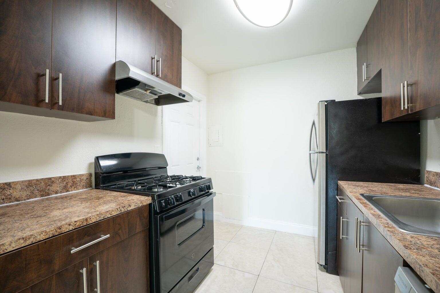 201 Southwest 7th Street, Unit 9 Boca Raton, FL 33432 - Photo 24 of 31 24